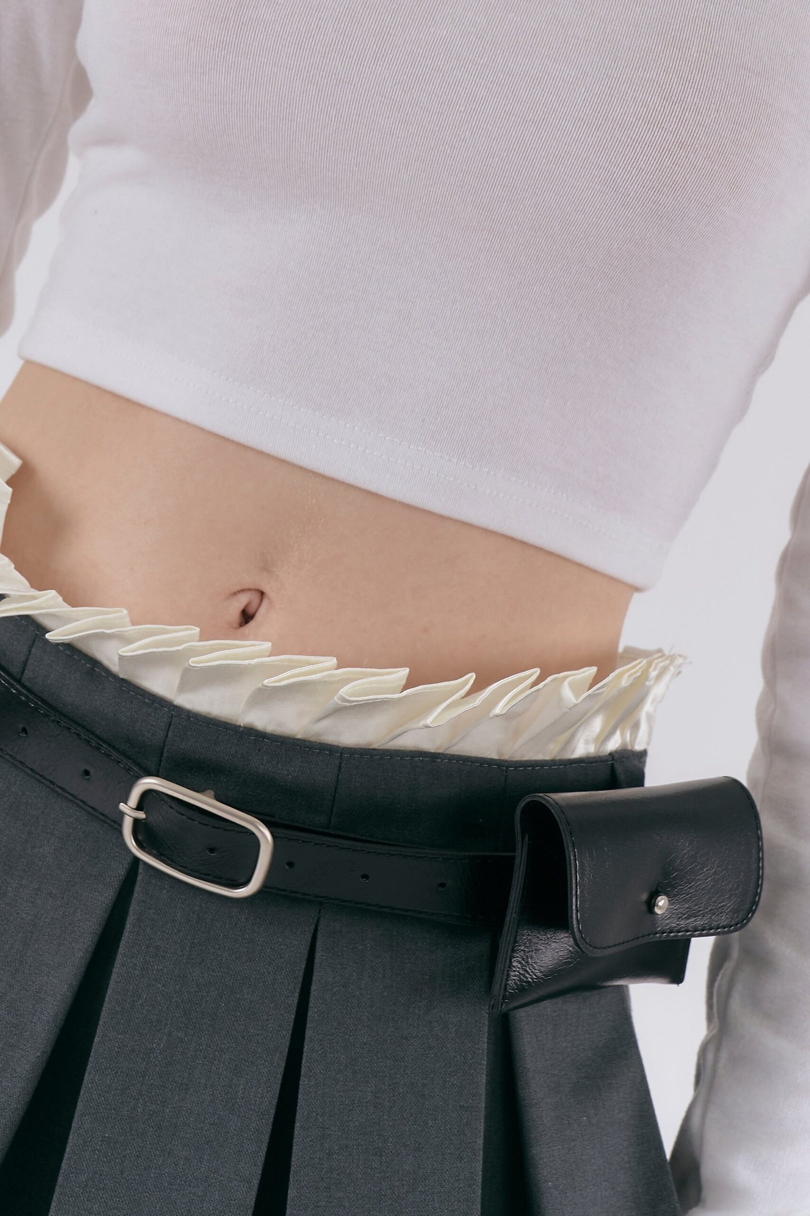 JustinPetitePocketBelt_01-scaled-1.jpg